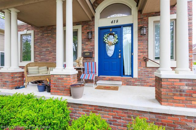 418 Oak Street, Rochester, MI 48307