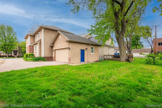 418 Oak Street, Rochester, MI 48307