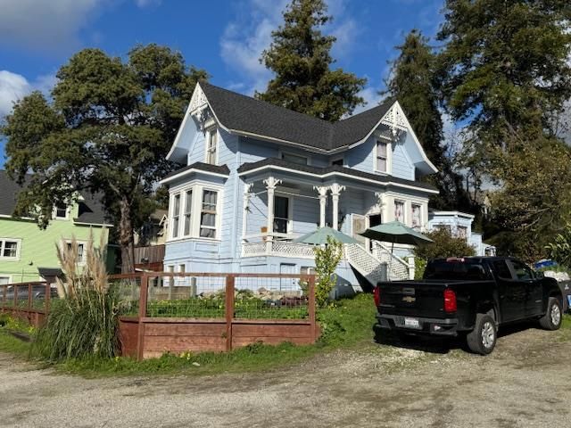 338 Ocean Street, Santa Cruz, CA 95060