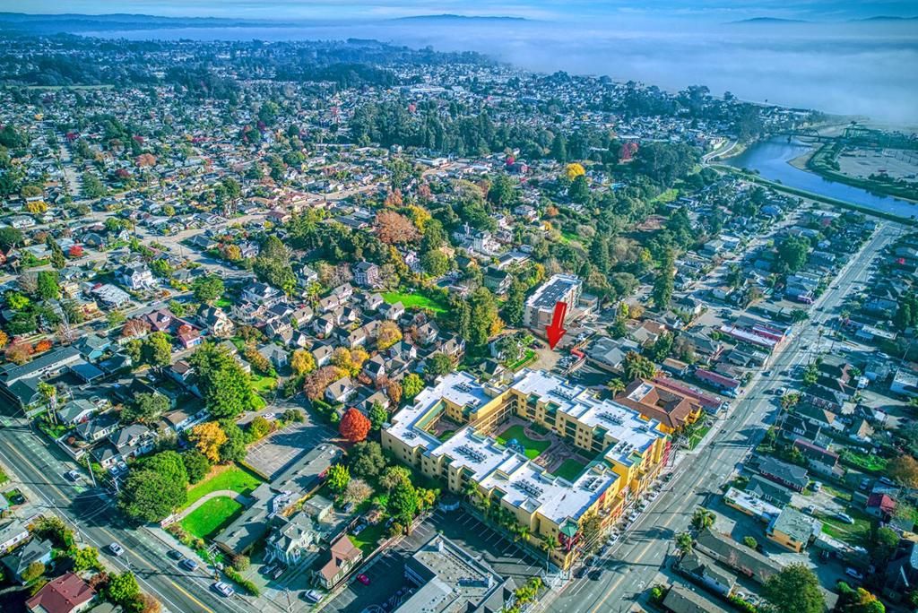 338 Ocean Street, Santa Cruz, CA 95060