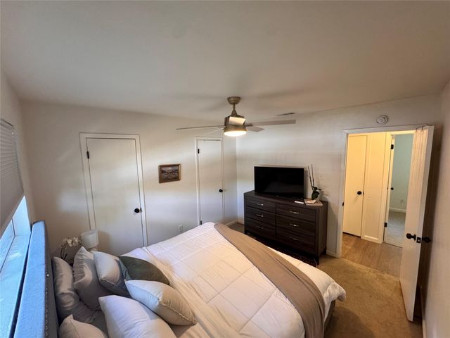 6908 Pondsdale LN, Austin, TX 78724