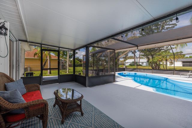 2502 SE UNIVERSITY Terrace, Port St. Lucie, Port St Lucie, FL 34952