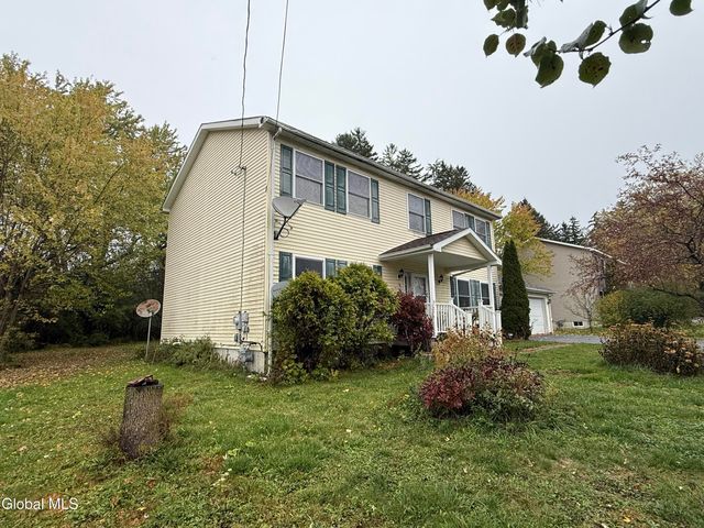 12 Pine Avenue, Johnstown, NY 12095
