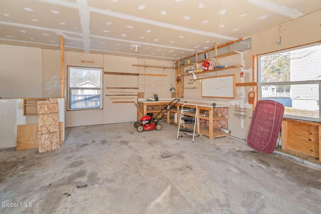 12 Pine Avenue, Johnstown, NY 12095