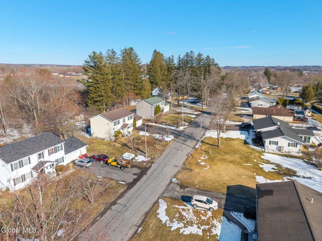 12 Pine Avenue, Johnstown, NY 12095