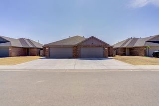 1404 17th Street, # A-B, Shallowater, TX 79363