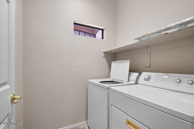 9945 E FAIRVIEW Avenue, Mesa, AZ 85208