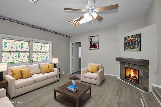 1122 E OAKWOOD STREET, Tarpon Springs, FL 34689