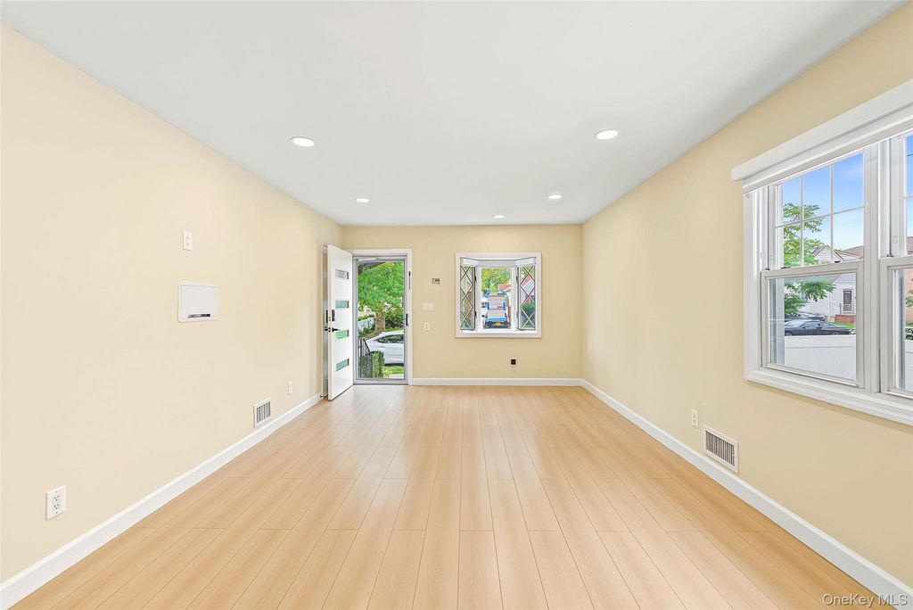 16363 20th Avenue, Whitestone, NY 11357 — photo 4