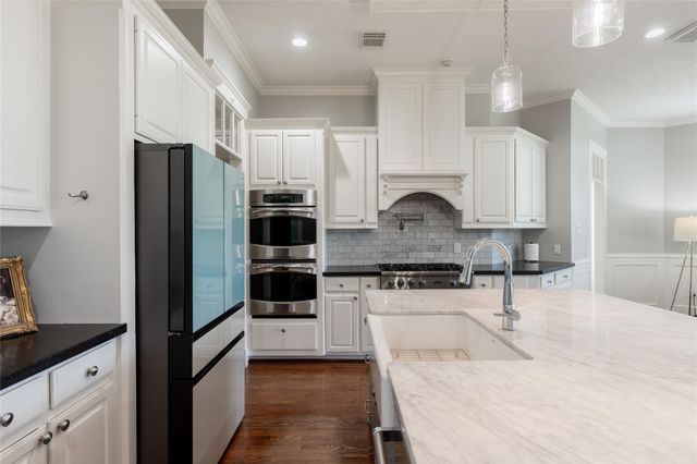 81 The Oval Street, Sugar Land, TX 77479