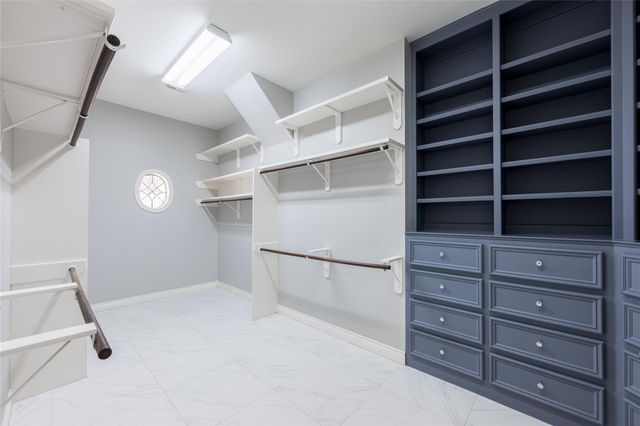 81 The Oval Street, Sugar Land, TX 77479