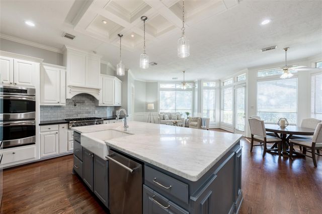 81 The Oval Street, Sugar Land, TX 77479