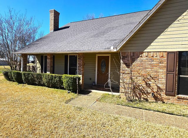 103 Lakewood Point Drive, Bossier City, LA 71111