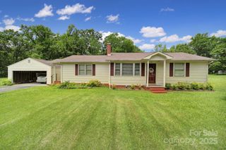 2084 Old Evans Circle, Lancaster, SC 29720