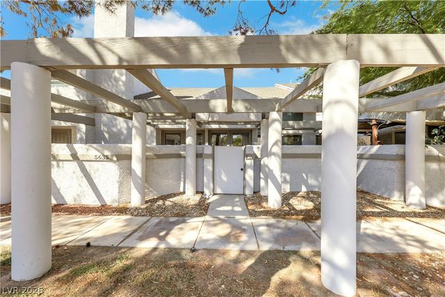 5635 Vineyard Lane 5635, Las Vegas, NV 89110