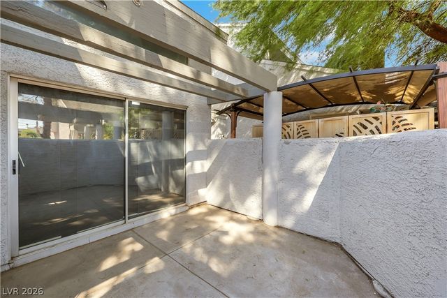 5635 Vineyard Lane 5635, Las Vegas, NV 89110