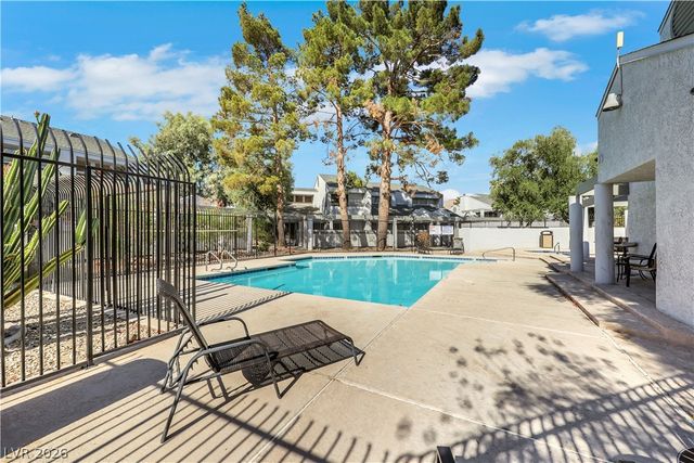 5635 Vineyard Lane 5635, Las Vegas, NV 89110