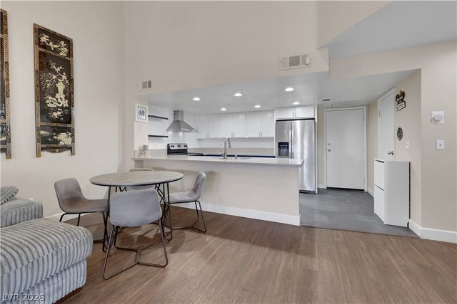 5635 Vineyard Lane 5635, Las Vegas, NV 89110