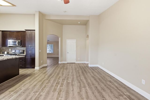 2089 Patriotic Dr, Atwater, CA 95301