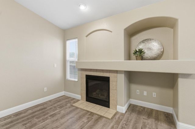 2089 Patriotic Dr, Atwater, CA 95301