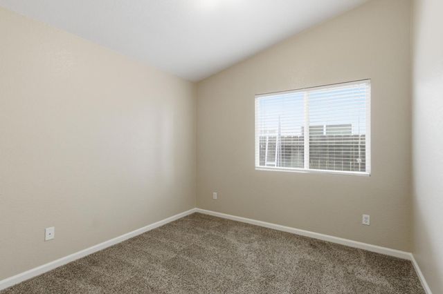 2089 Patriotic Dr, Atwater, CA 95301