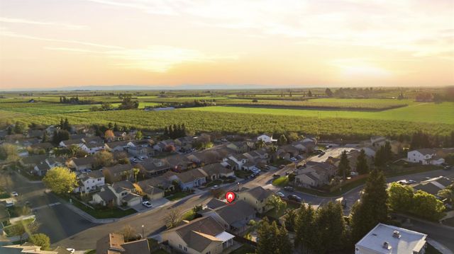 2089 Patriotic Dr, Atwater, CA 95301