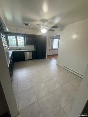 244 Summit Avenue 2, Lyndhurst, NJ 07071