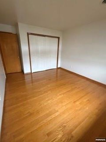 244 Summit Avenue 2, Lyndhurst, NJ 07071