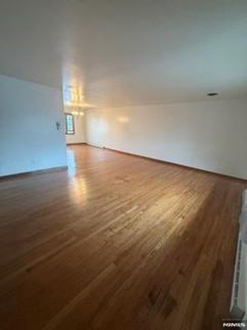 244 Summit Avenue 2, Lyndhurst, NJ 07071