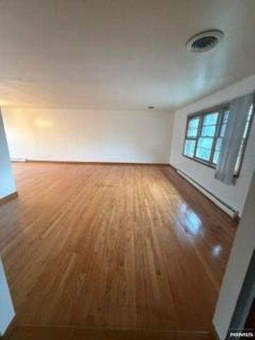 244 Summit Avenue 2, Lyndhurst, NJ 07071