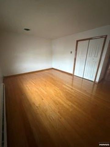 244 Summit Avenue 2, Lyndhurst, NJ 07071