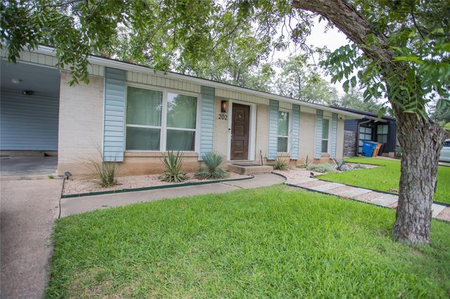 202 W Crestland DR, Austin, TX 78752