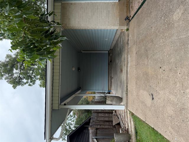 202 W Crestland DR, Austin, TX 78752