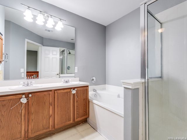 6602 Ivywood Dr, San Antonio, TX 78249