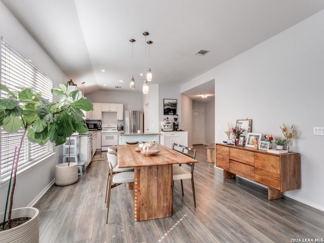 6602 Ivywood Dr, San Antonio, TX 78249