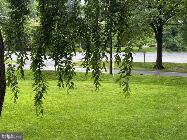 3809 KENILWORTH DRWY, Chevy Chase, MD 20815