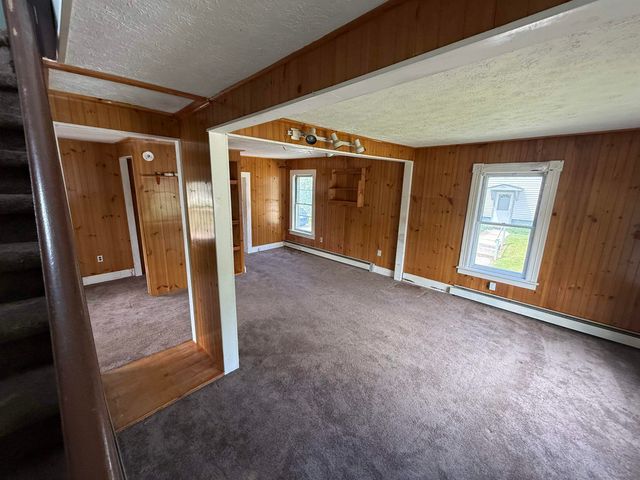 203 Lincoln Avenue, Rutland City, VT 05701