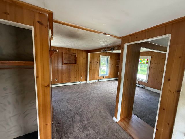 203 Lincoln Avenue, Rutland City, VT 05701