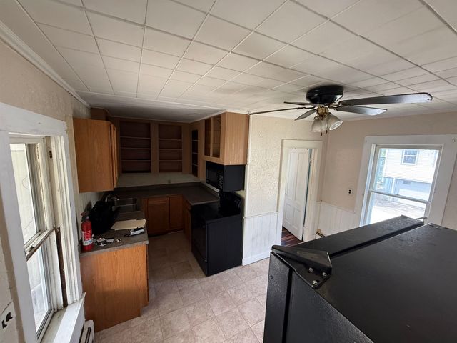 203 Lincoln Avenue, Rutland City, VT 05701