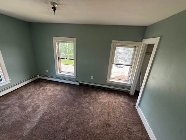 203 Lincoln Avenue, Rutland City, VT 05701