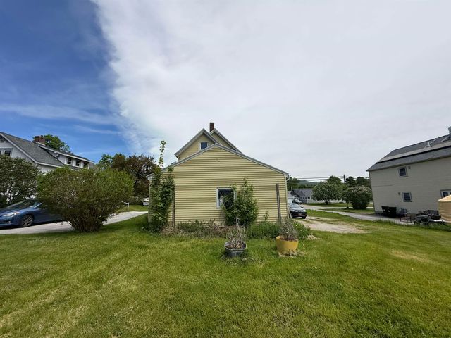 203 Lincoln Avenue, Rutland City, VT 05701