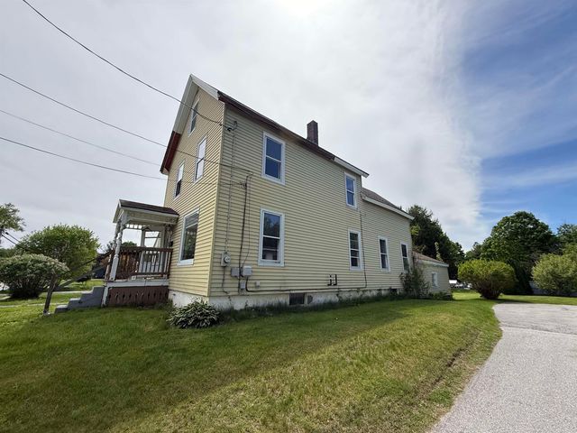 203 Lincoln Avenue, Rutland City, VT 05701