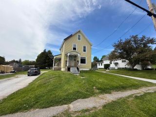 203 Lincoln Avenue, Rutland City, VT 05701
