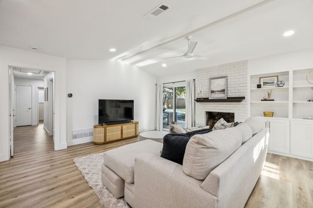 13430 Purple Sage Road, Dallas, TX 75240