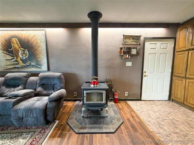 2210 W Golf Course Road, Tahlequah, OK 74464