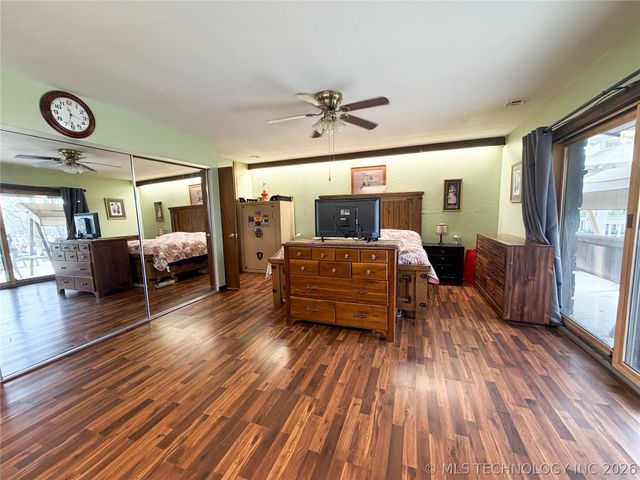 2210 W Golf Course Road, Tahlequah, OK 74464