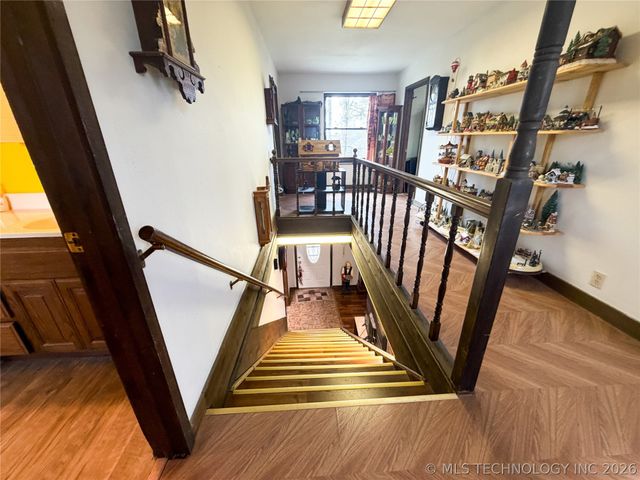 2210 W Golf Course Road, Tahlequah, OK 74464