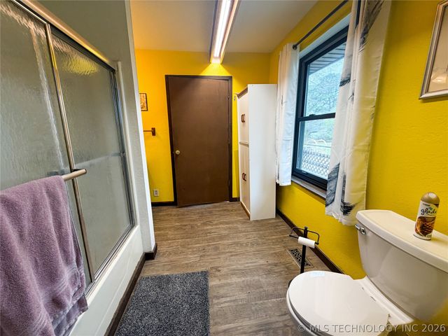 2210 W Golf Course Road, Tahlequah, OK 74464