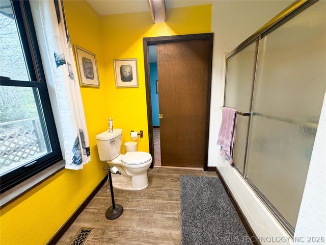 2210 W Golf Course Road, Tahlequah, OK 74464