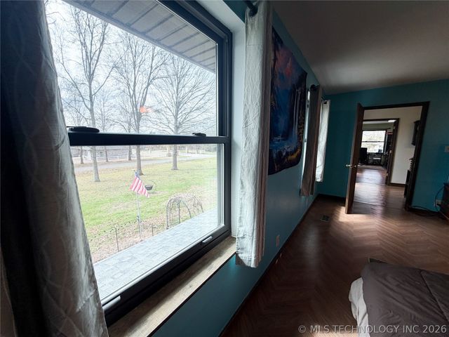 2210 W Golf Course Road, Tahlequah, OK 74464